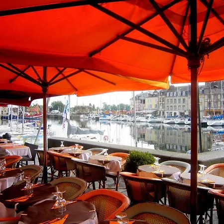 Appartement Cosy In With A Private Garden Honfleur
